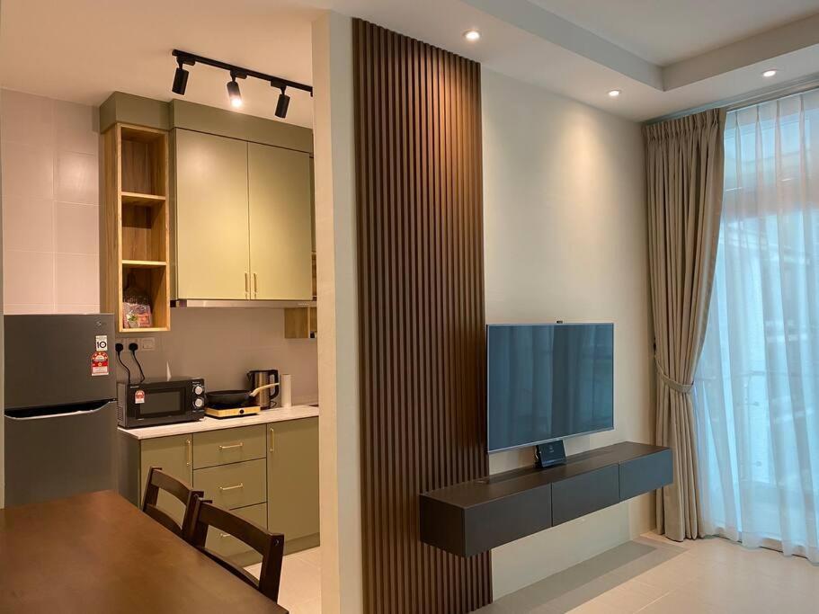Myhome @ Riverine Resort Kuching Dış mekan fotoğraf